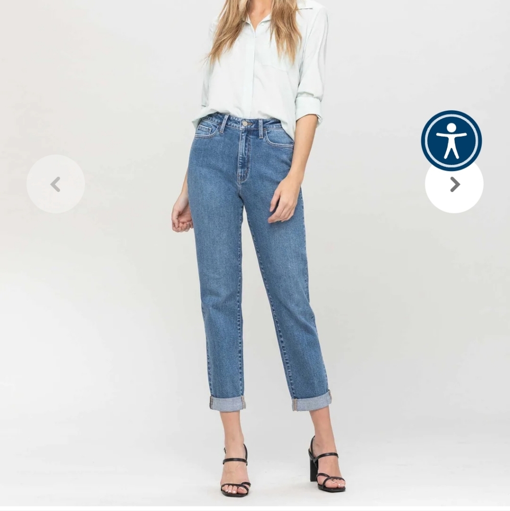 Flying Monkey Women's high waisted  Mom Jeans sz 30 midwash denim jeans